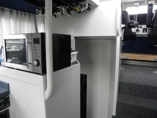 Slide: The Image of Maxweld Maxcat Fishing / Performance 2007 - 2