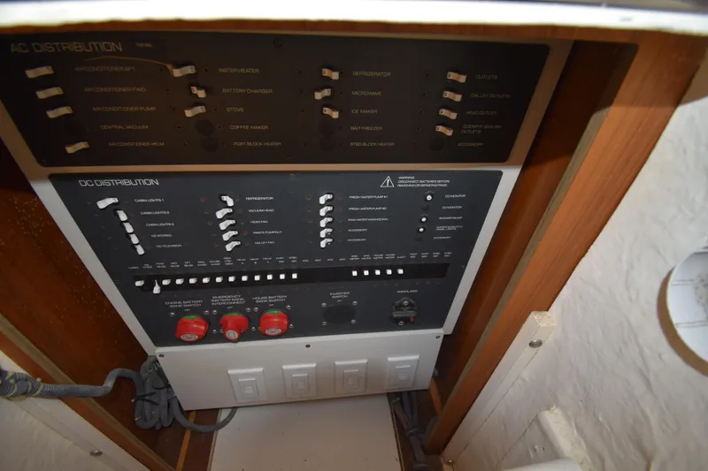 Slide: The Image of Electrical control panel on a 2006 Tiara Yachts 3600 Open boat. - 22