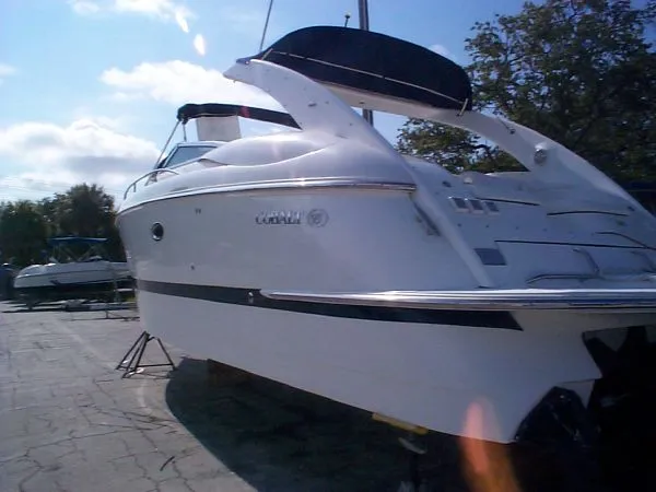 Slide: The Image of Cobalt 360 Mid Cabin 2005 - 4