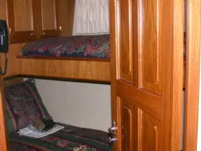 Slide: The Image of Grand Alaskan 1999 - 3