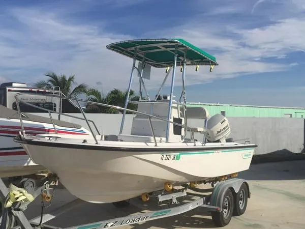 Slide: The Image of Boston Whaler 19 Outrage 1994 - 0