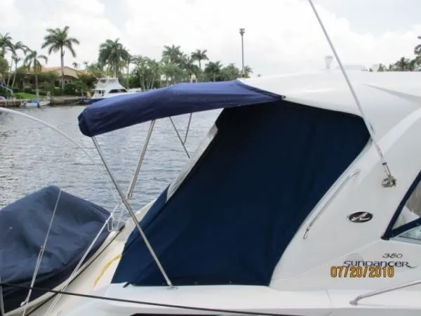 Slide: The Image of Sea Ray 350 Sundancer 2008 - 11