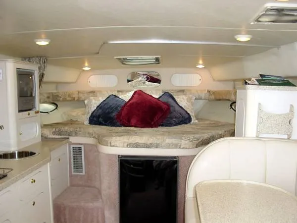 Slide: The Image of Rinker 340 Fiesta Vee 2000 - 1