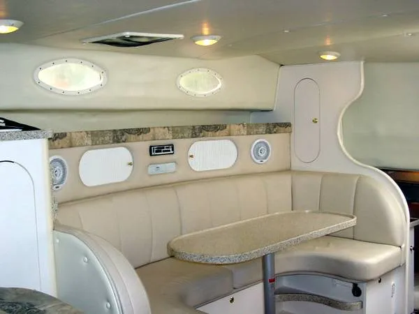 Slide: The Image of Rinker 340 Fiesta Vee 2000 - 3