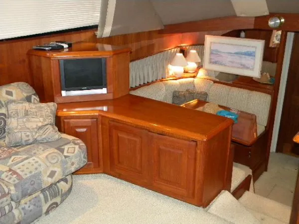 Slide: The Image of Viking 43 Convertible 1990 - 4