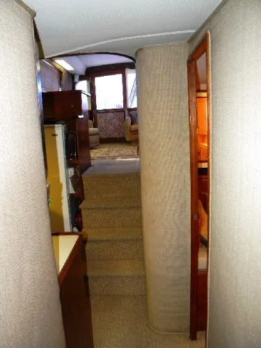 Slide: The Image of Ocean Yacht Custom 48 Supersport Customized 1988 - 8