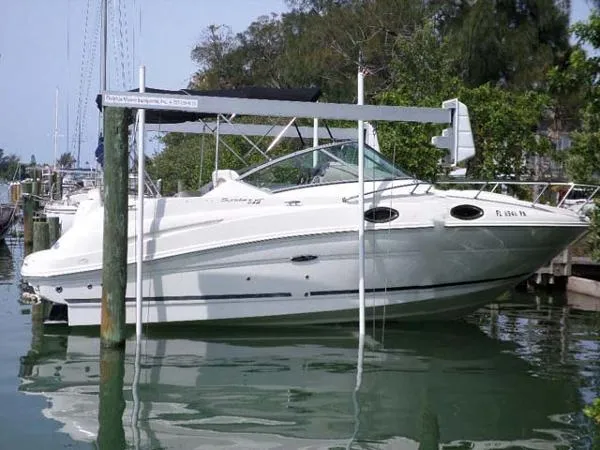 Slide: The Image of Sea Ray 240 Sundancer 2010 - 0