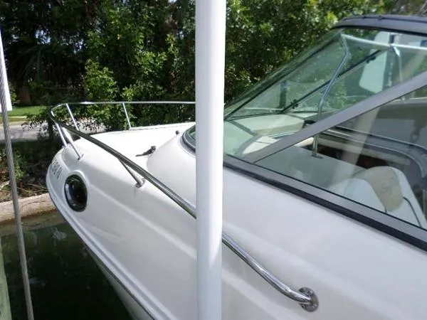 Slide: The Image of Sea Ray 240 Sundancer 2010 - 9