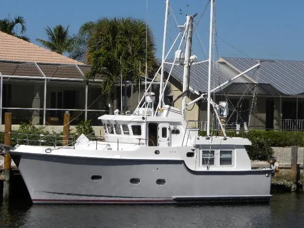 Slide: The Image of Nordhavn 40 Pacific Seacraft 2002 - 0