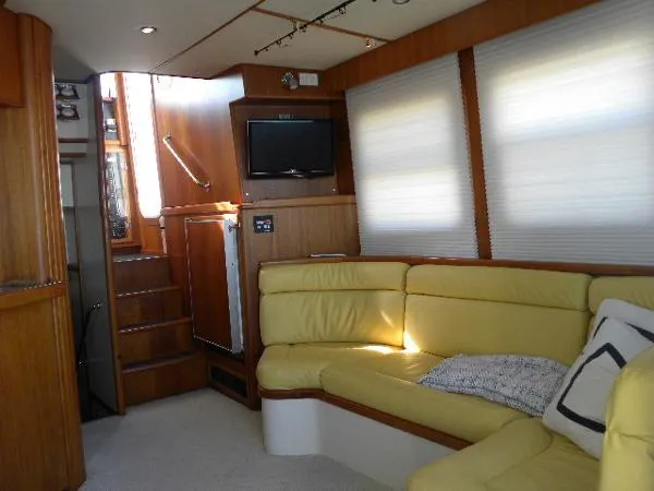 Slide: The Image of Nordhavn 40 Pacific Seacraft 2002 - 3