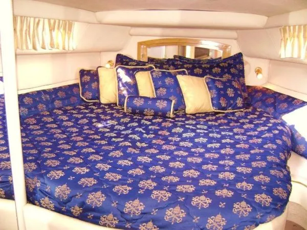 Slide: The Image of Sea Ray 450 Sundancer / 411 Hours! 1997 - 5