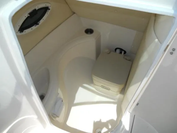Slide: The Image of Monterey 248 LS Montura 2006 - 1