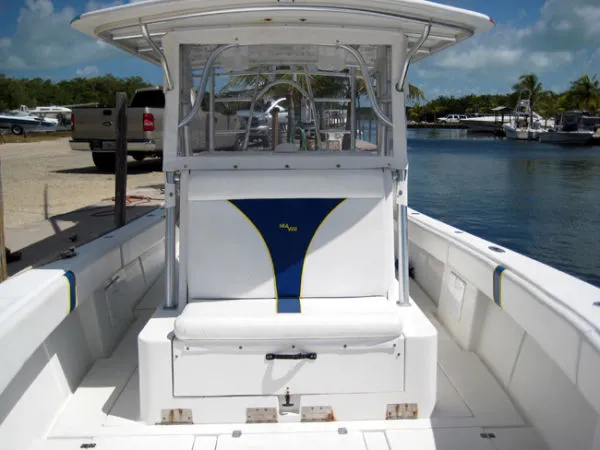 Slide: The Image of SeaVee *341 Center Console* 2001 - 2