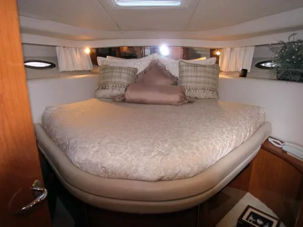 Slide: The Image of Sea Ray 540 Sundancer 2000 - 10