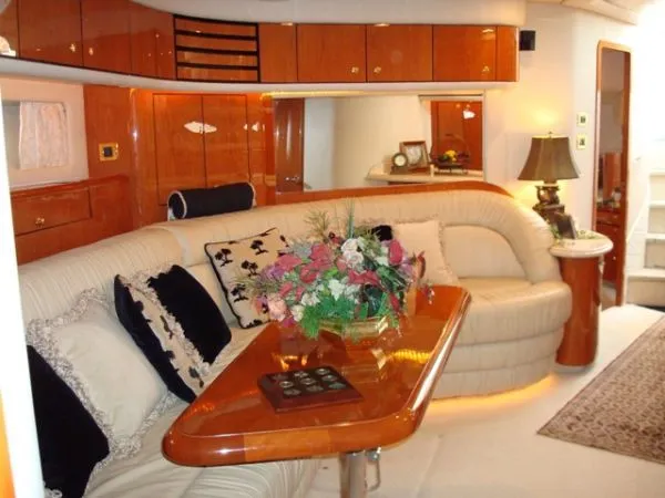 Slide: The Image of Sea Ray 540 Sundancer 2000 - 2