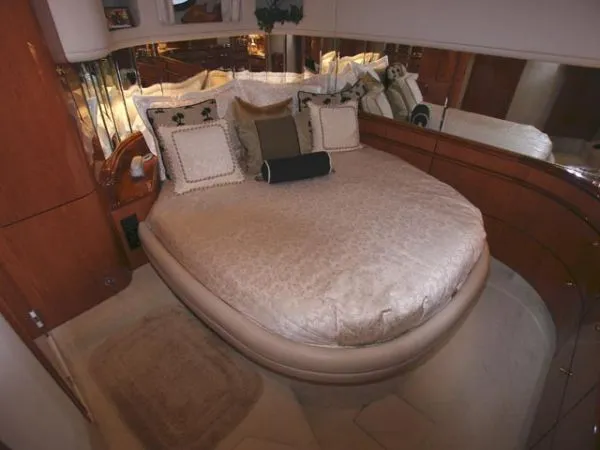 Slide: The Image of Sea Ray 540 Sundancer 2000 - 6