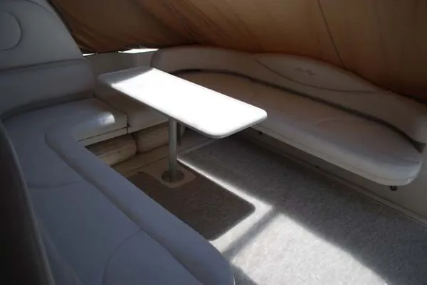 Slide: The Image of Sea Ray *41 Sundancer* 2000 - 7