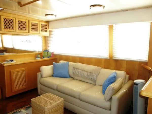 Slide: The Image of Novatec Embassy Sundeck Cruiser 1992 - 1