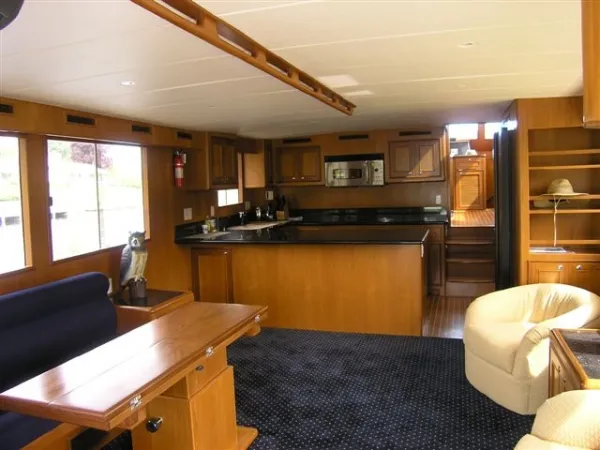 Slide: The Image of Alaskan Pilothouse 2004 - 4