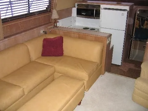 Slide: The Image of Hatteras Cockpit Motor Yacht 1995 - 7