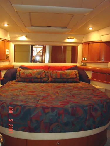 Slide: The Image of Sealine T51 MY 1999 - 5