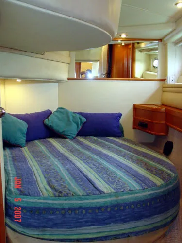 Slide: The Image of Sealine T51 MY 1999 - 7