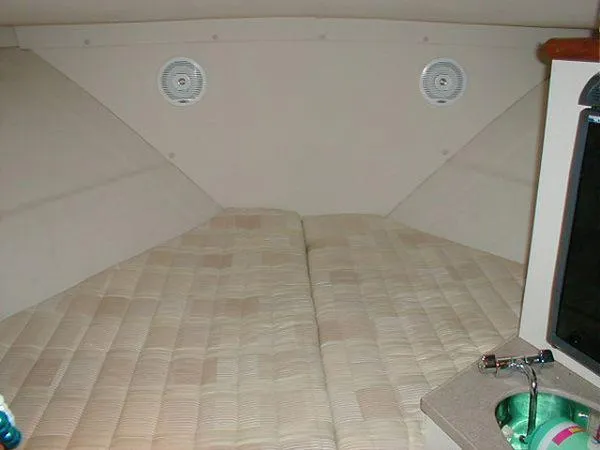 Slide: The Image of Pursuit 3070 Open Fisherman 2004 - 1