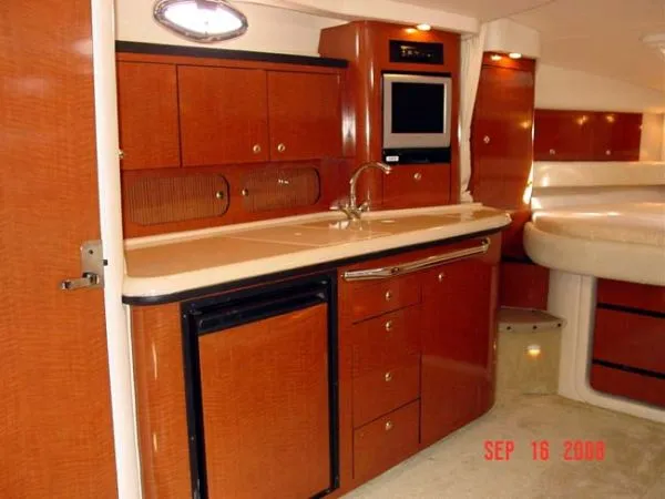 Slide: The Image of Sea Ray *340 Sundancer* 2004 - 2