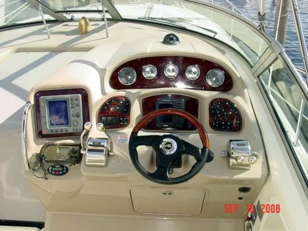 Slide: The Image of Sea Ray *340 Sundancer* 2004 - 7