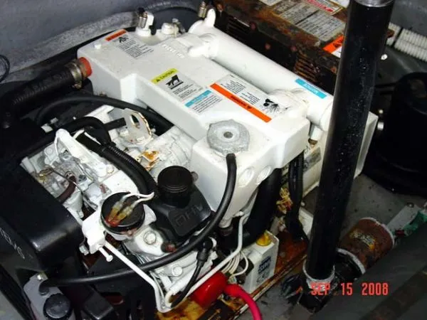 Slide: The Image of Sea Ray *340 Sundancer* 2004 - 9