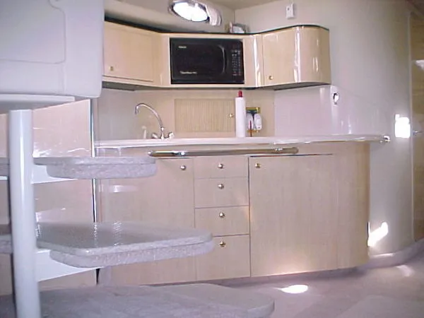 Slide: The Image of Sea Ray Sundancer 2000 - 6