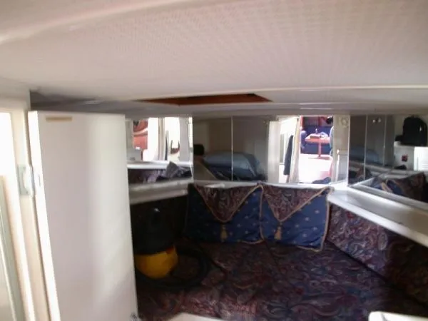 Slide: The Image of Tollycraft 44 Cockpit MY 1989 - 4