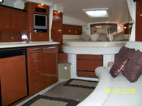 Slide: The Image of Sea Ray *340 Sundancer* 2004 - 1