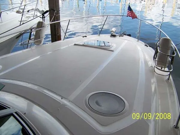 Slide: The Image of Sea Ray *340 Sundancer* 2004 - 6