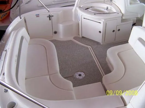 Slide: The Image of Sea Ray *340 Sundancer* 2004 - 8