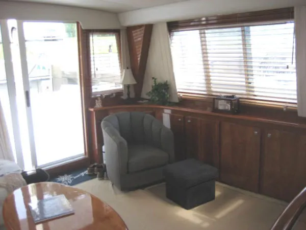 Slide: The Image of Navigator 57 Flybridge Cruiser 2003 - 1