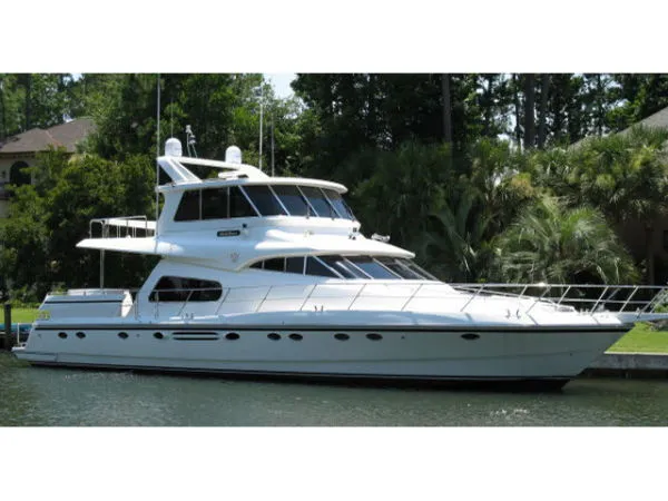 Slide: The Image of Johnson Enclosed Flybridge 2003 - 0