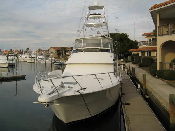 Slide: The Image of Hatteras Convertible 1998 - 9