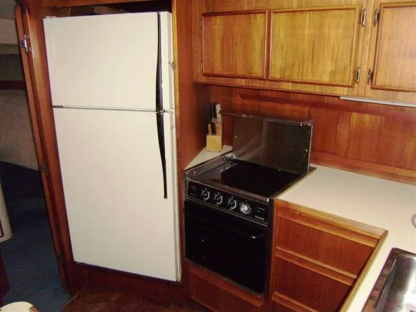 Slide: The Image of Chris-Craft 480 Corinthian 1986 - 3