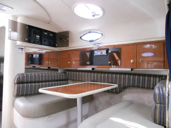 Slide: The Image of Monterey Cabin Express Cruiser 2000 - 4