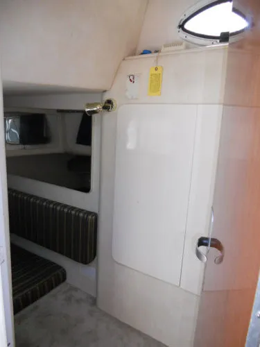 Slide: The Image of Monterey Cabin Express Cruiser 2000 - 5