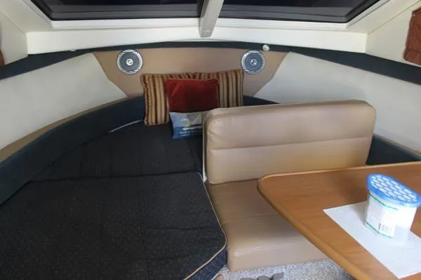 Slide: The Image of Bayliner 246 Discovery Cruiser 2008 - 2