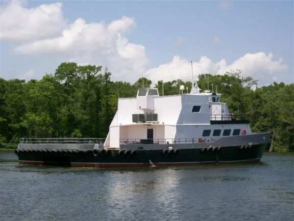 Slide: The Image of Alumaship Inc. Pilothouse 1974 - 5