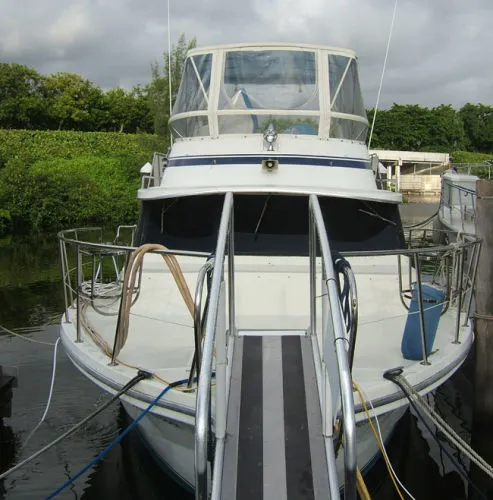 Slide: The Image of Bluewater Coastal Cruiser 1987 - 11