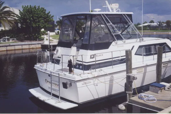 Slide: The Image of Trojan *36 Tri Cabin* 1980 - 7