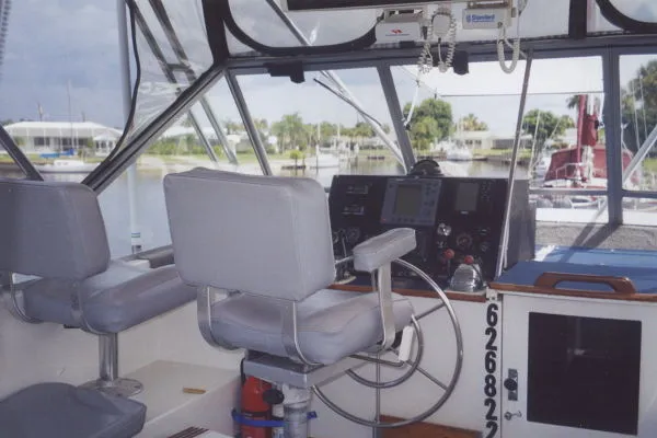 Slide: The Image of Trojan *36 Tri Cabin* 1980 - 8