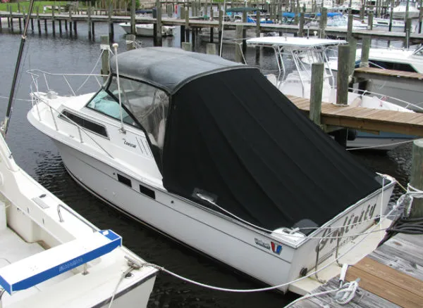 Slide: The Image of Wellcraft *Coastal 2800* 1991 - 9