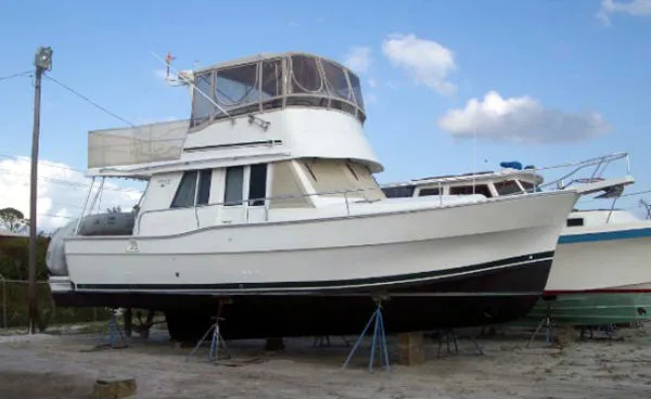 Slide: The Image of Mainship 2001 - 0