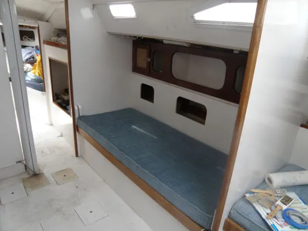 Slide: The Image of Custom Sloop 1985 - 3