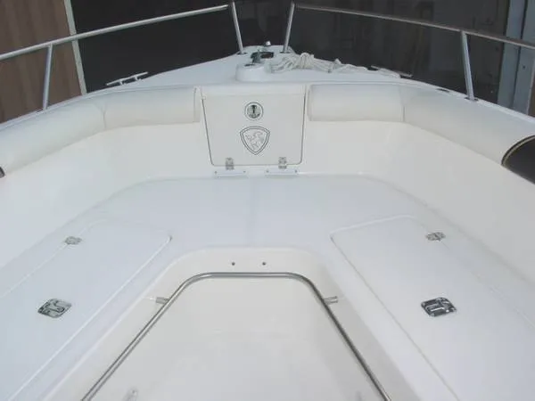 Slide: The Image of Century 3200 Center Console 2002 - 4